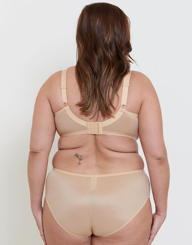 Adella Hera Full Plunge Bra Latte