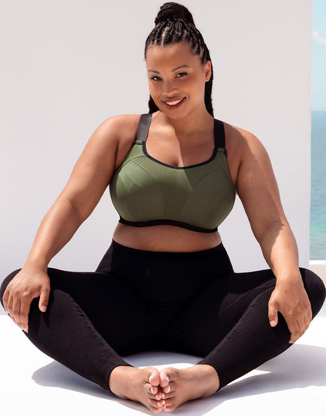 Curvy Kate Everymove Wired Multiway Sports Bra Jungle Green/Black