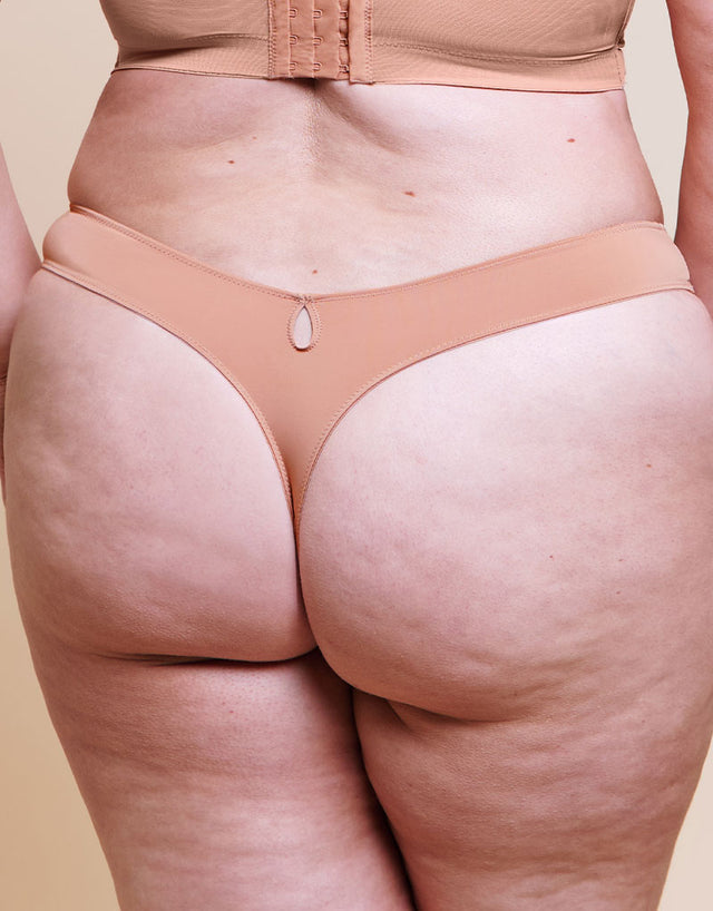 Curvy Kate Hey Girls Thong Latte