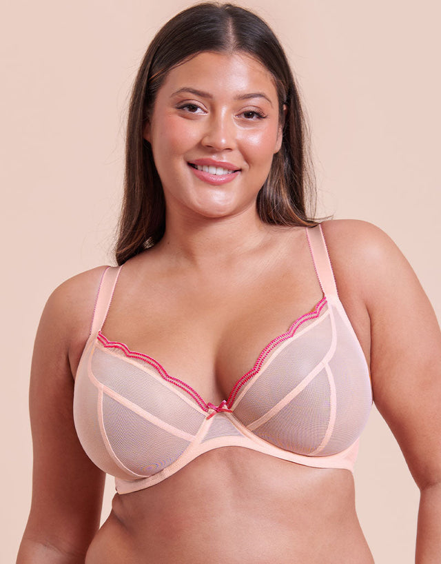 Curvy Kate Lightstyle Scallop Plunge Bra Blush Pink
