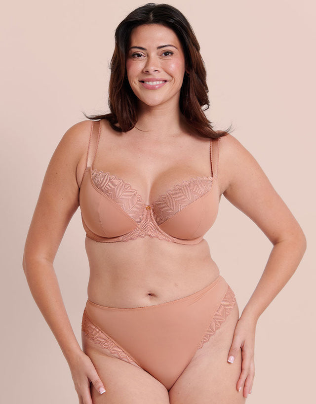 Curvy Kate Wild One Balcony Bra Latte