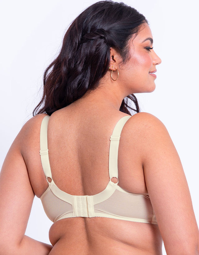 Flirtelle Chloe Plunge Bra Ivory