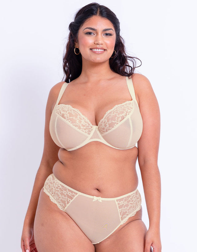 Flirtelle Chloe Plunge Bra Ivory