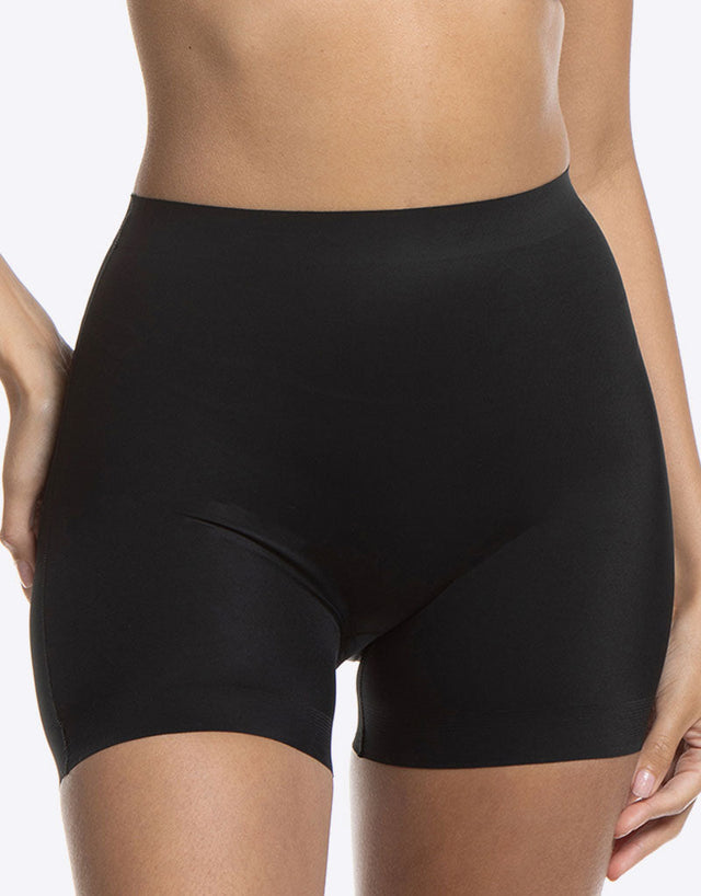 Magic Maxi Sexy Firm Control Short Black