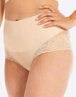 Magic Tummy Shaper Lace Control Brief Latte Beige