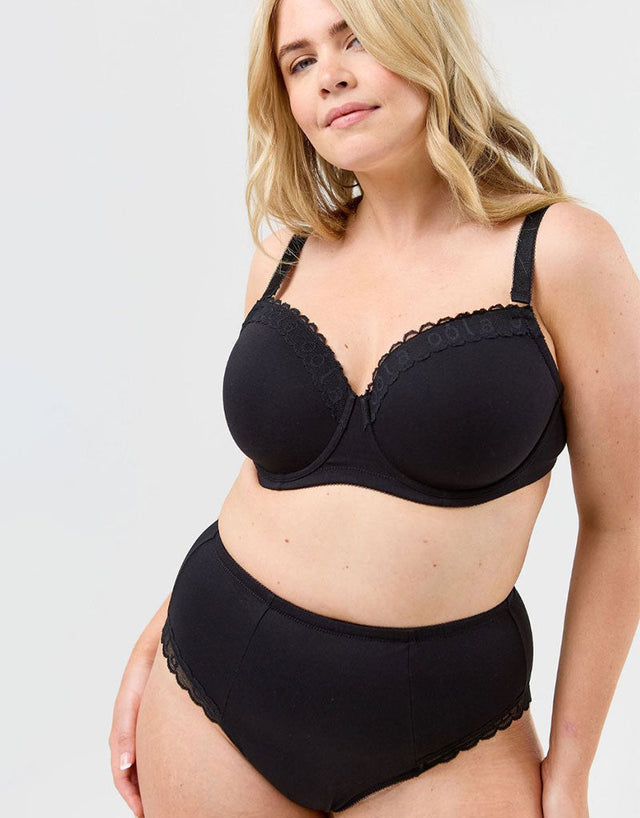 Oola Super Soft Cotton Moulded T-Shirt Bra Black